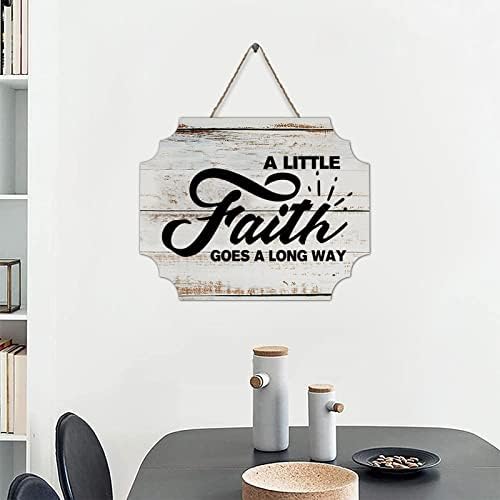 Rustikalni stil Wood Sign Pozitivni citati Malo vjere ide dug put biblijski stih drveni zidni umjetnički plak domaćin za domaćinsko