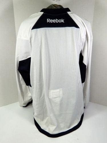 Igra New York Rangers koristila je bijelu praksu Jersey Reebok 58 DP32416 - Igra se koristi NHL dresovi
