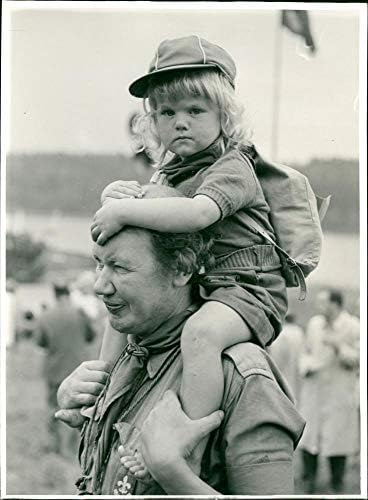 Vintage fotografija ture elg195; 165; Sen sa svojim sinom Anstenom na inauguraciji izviđača39; kamp