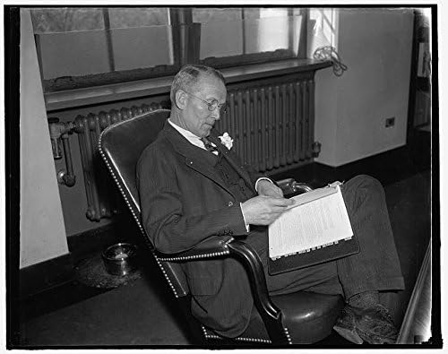 PovijesneFindings Foto: Emory S Land, sljedeći predsjednik, Pomorska komisija, stol, ured, Washington DC, 1937